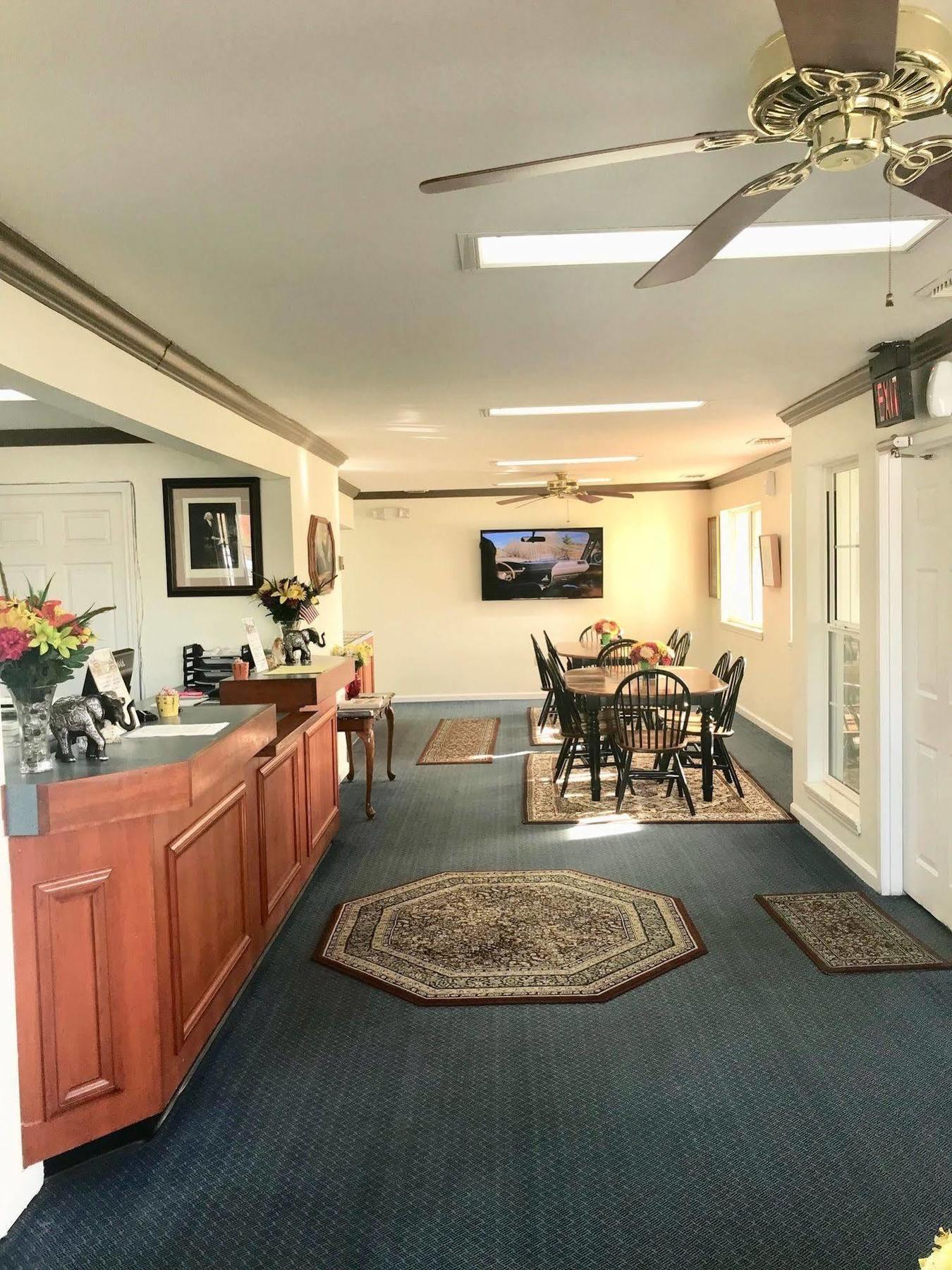 Madison Inn Lodge Fredericktown 외부 사진