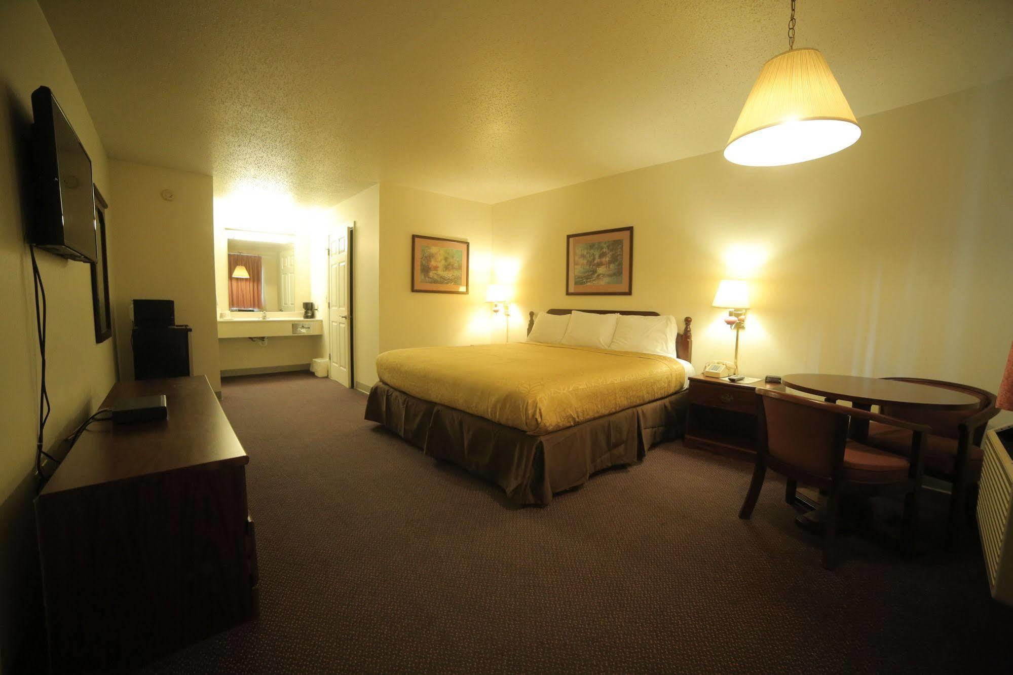 Madison Inn Lodge Fredericktown 외부 사진